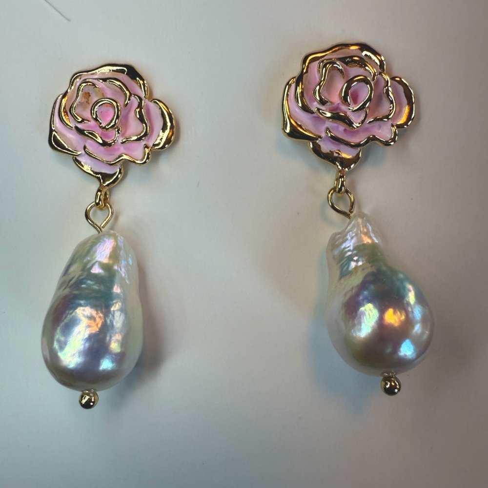 Rose Pearl Earrings
